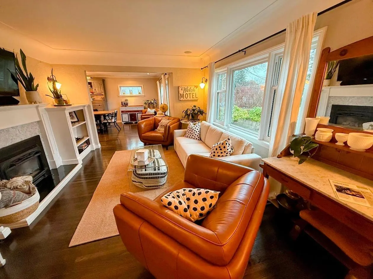 Couple'S Oasis At Horner Park Villa Victoria Kanada